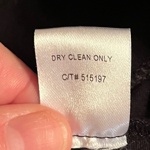 Taylor Black Sleeveless Sheath Dress with Ruffle Detail Size 8 - Picture 9 of 9